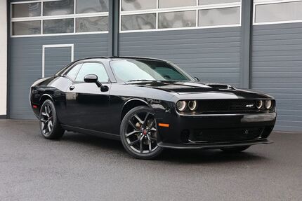 Dodge Challenger 104.364 km 23.850 &euro; Rennerod 56477