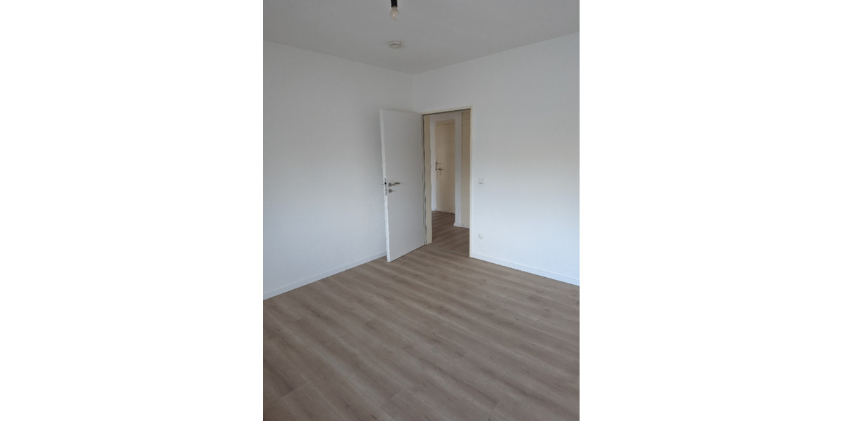 Etagenwohnung Netphen - 2 Zimmer, 67 m&sup2;, 600&euro; | Angebot:23899690