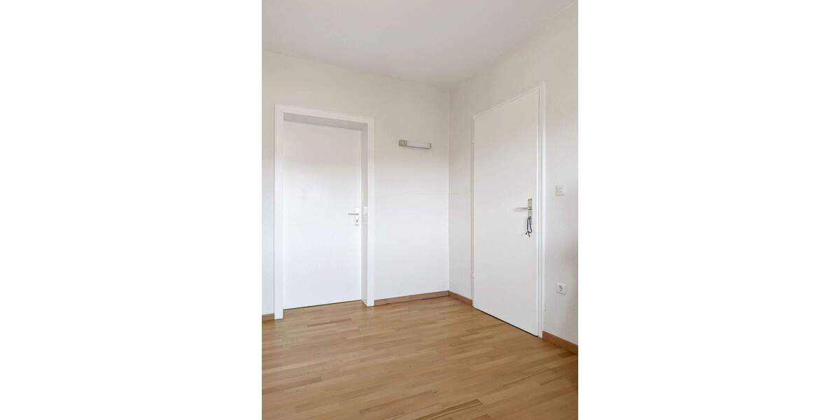 Einfamilienhaus Bad Laasphe - 7 Zimmer, 183 m&sup2;, 286.000&euro; | Angebot:25663940