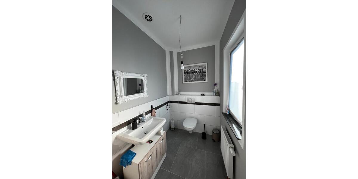Einfamilienhaus Bad Laasphe - 8 Zimmer, 109 m&sup2;, 375.000&euro; | Angebot:26959483