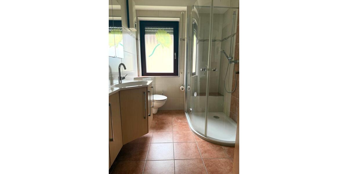 Etagenwohnung Netphen - 3 Zimmer, 90 m&sup2;, 230.000&euro; | Angebot:26493613