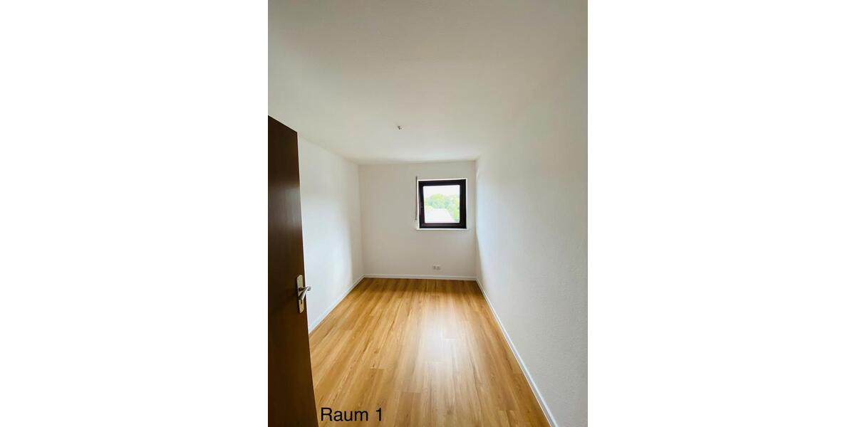Etagenwohnung Gebhardshain - 3 Zimmer, 80 m&sup2;, 615&euro; | Angebot:26662812