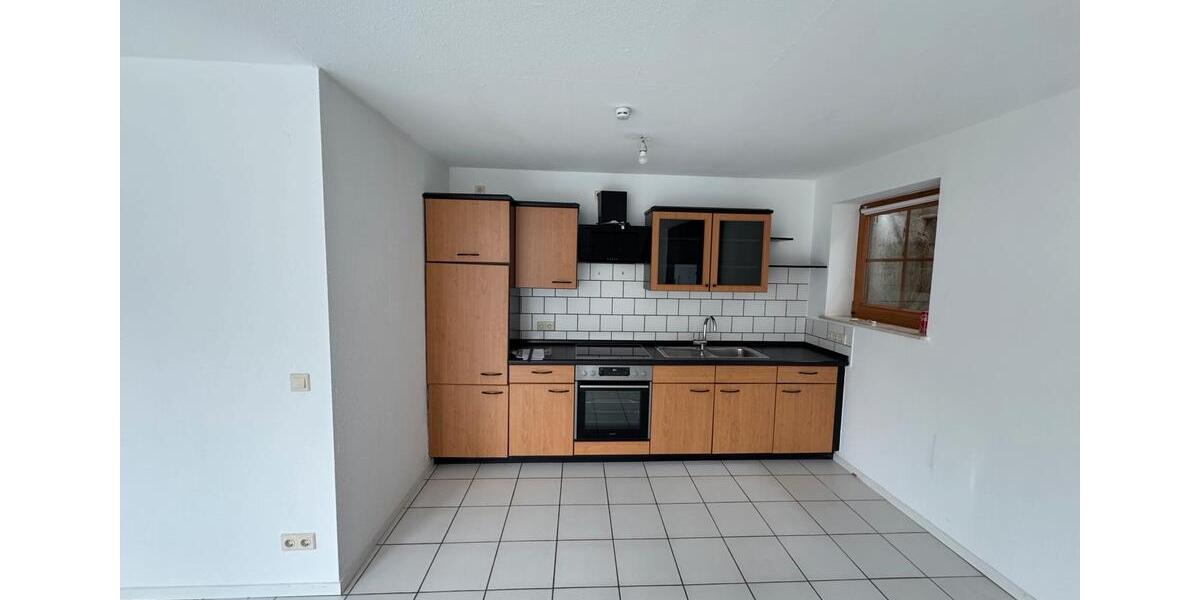 Erdgeschoßwohnung Siegen Dillnhütten - 2 Zimmer, 60 m&sup2;, 750&euro; | Angebot:25635906