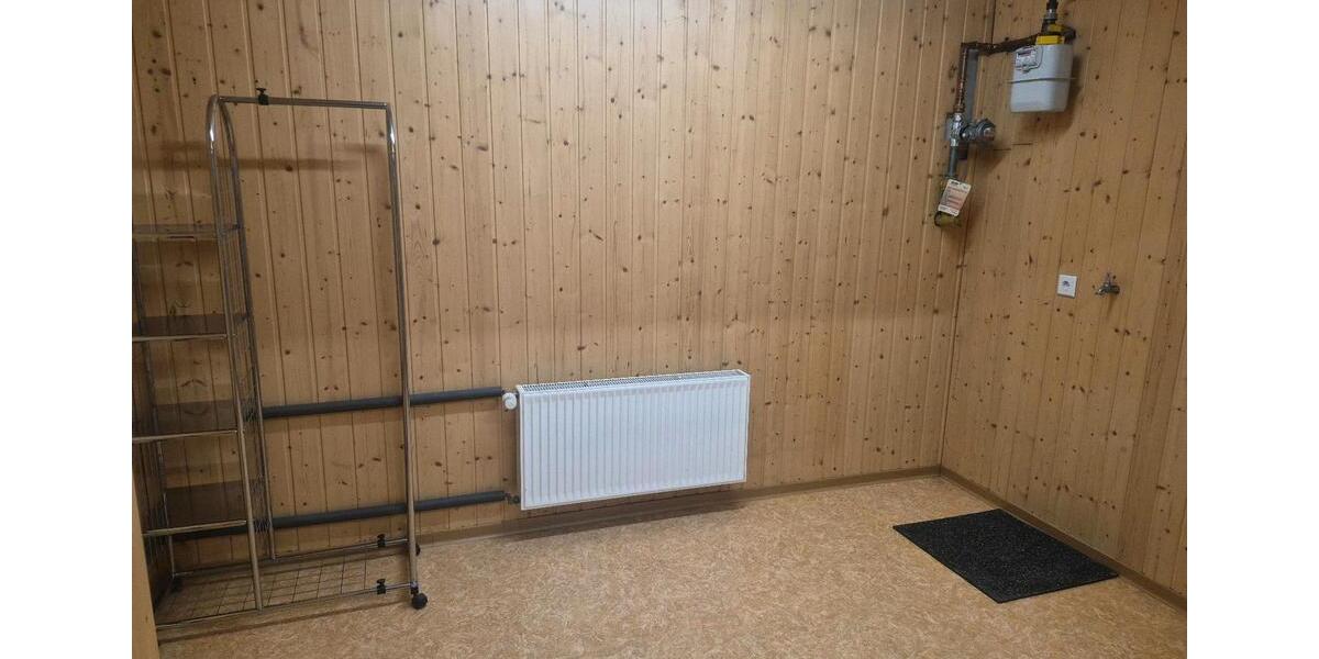 Erdgeschoßwohnung Siegen Eiserfeld - 2 Zimmer, 87 m&sup2;, 1.100&euro; | Angebot:25780055