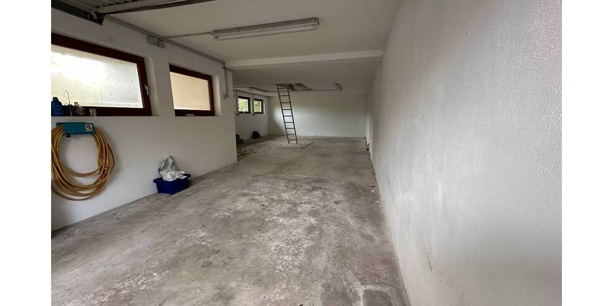 Einfamilienhaus Erndtebrück - 5 Zimmer, 171 m&sup2;, 279.000&euro; | Angebot:25729922