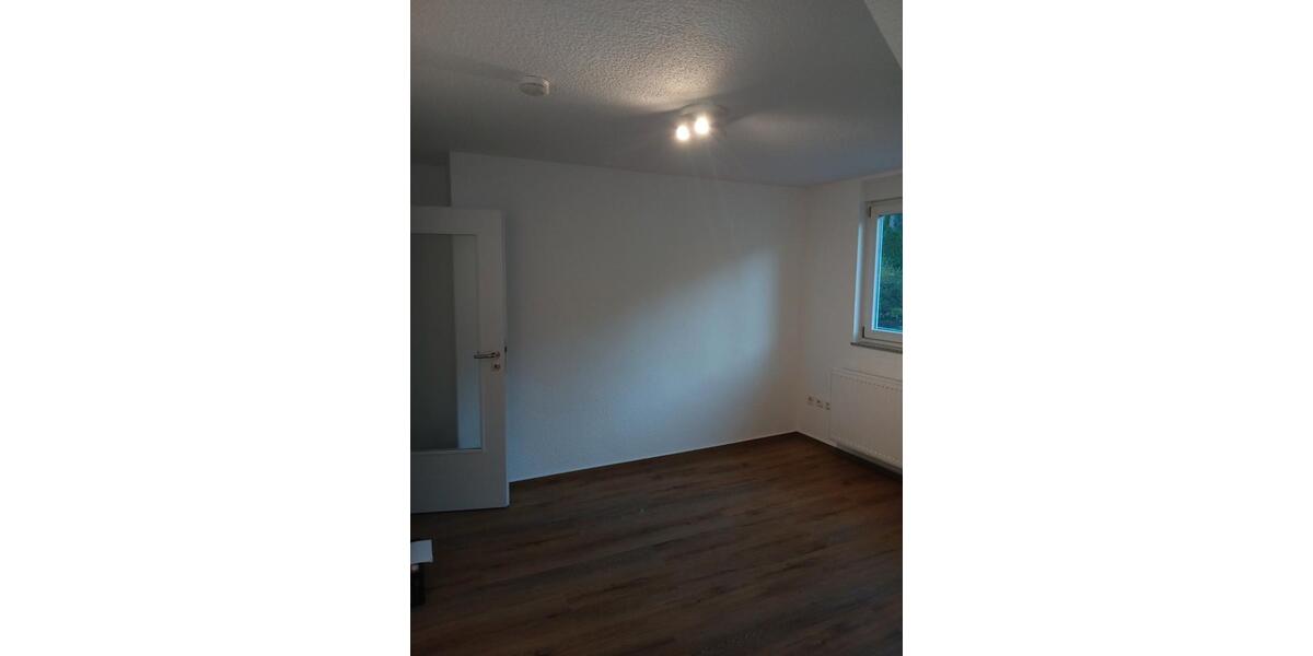 Dachgeschoßwohnung Siegen Kaan-Marienborn - 3 Zimmer, 88 m&sup2;, 940&euro; | Angebot:26049832