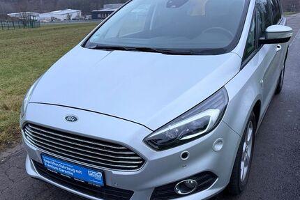 Ford S-Max 114.000 km 15.490 &euro; Kirchhundem 57399