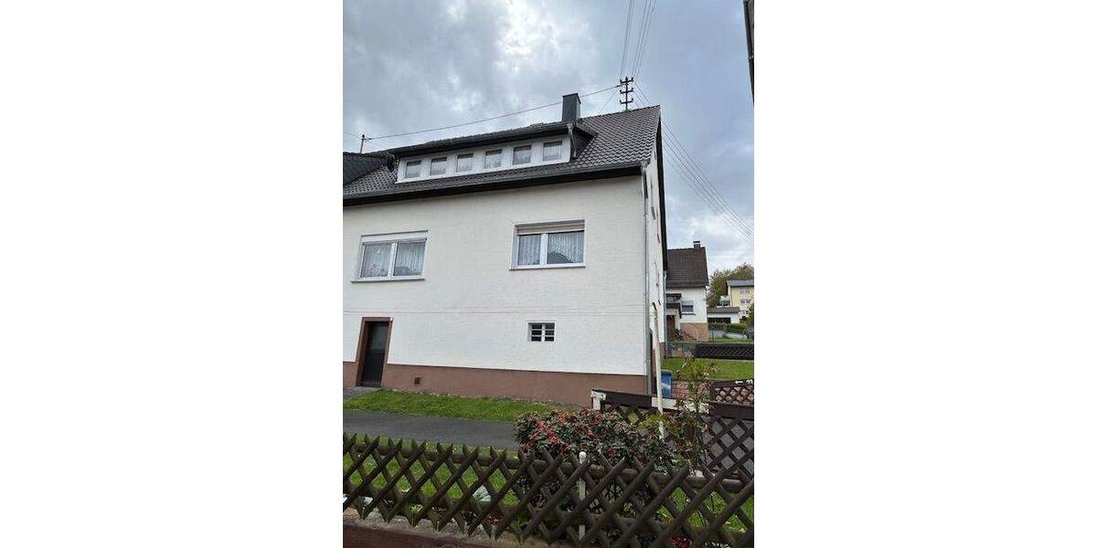 Mehrfamilienhaus, Wohnhaus Haiger Fellerdilln - 135.000&euro; | Angebot:25679920