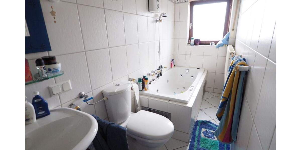 Einfamilienhaus Hattert - 5 Zimmer, 160 m&sup2;, 170.000&euro; | Angebot:25729652