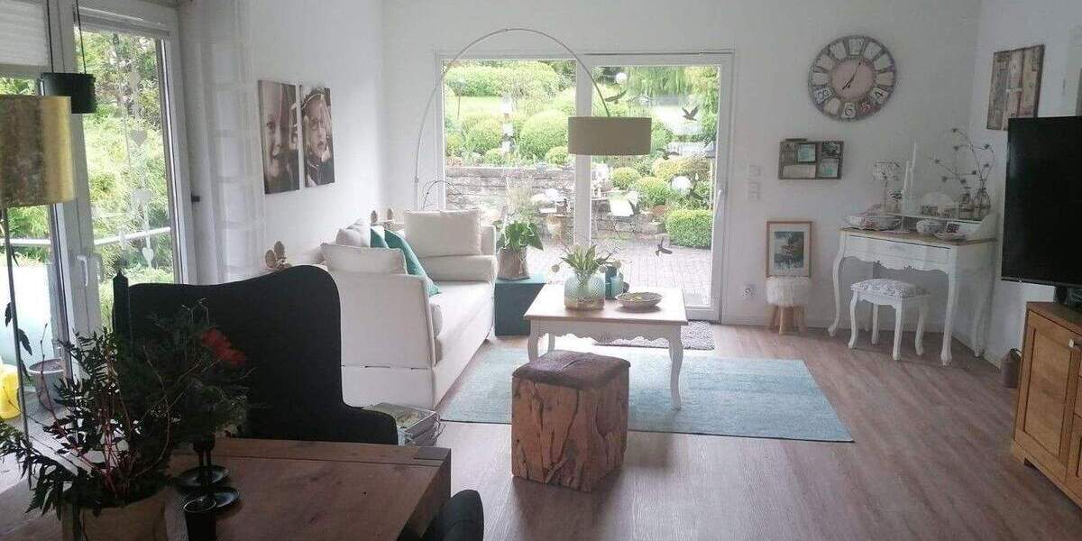 Einfamilienhaus Kreuztal Kredenbach - 5 Zimmer, 120 m&sup2;, 380.000&euro; | Angebot:25835494