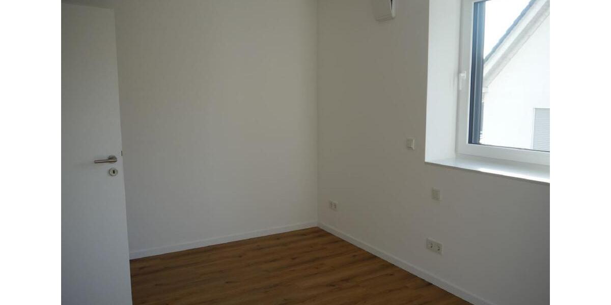 Etagenwohnung Attendorn - 2 Zimmer, 72 m&sup2;, 950&euro; | Angebot:24814112