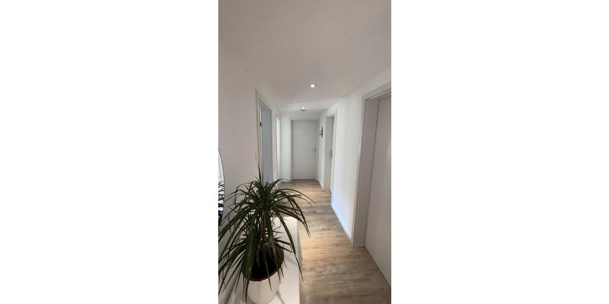 Dachgeschoßwohnung Neunkirchen - 3 Zimmer, 54 m&sup2;, 658&euro; | Angebot:26491192