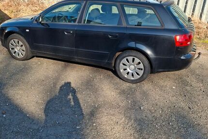 Audi A4 327.000 km 700 &euro; Siegen 57076