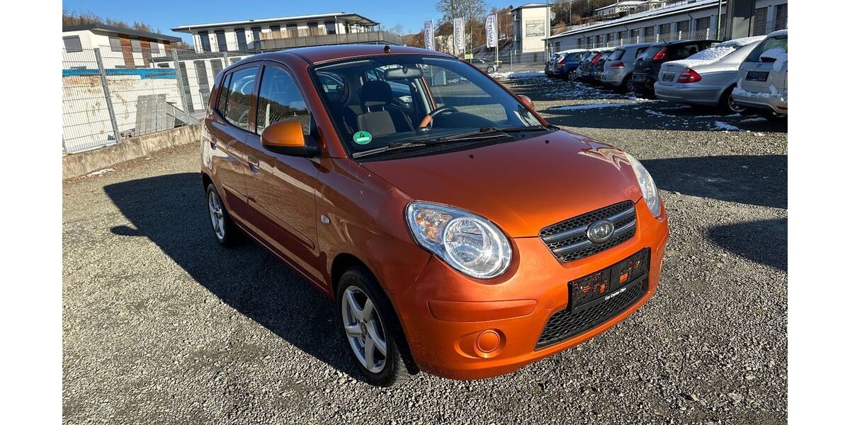 Kia Picanto 154.000 km 2.899 &euro; Olpe 57462