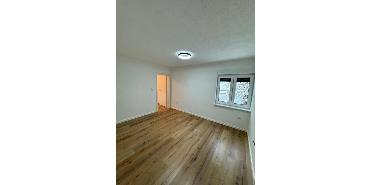 Etagenwohnung Haiger - 3 Zimmer, 85 m&sup2;, 950&euro; | Angebot:25639134