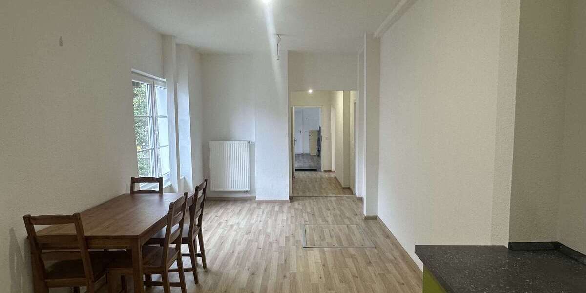 Etagenwohnung Hachenburg - 2 Zimmer, 64 m&sup2;, 490&euro; | Angebot:26074593
