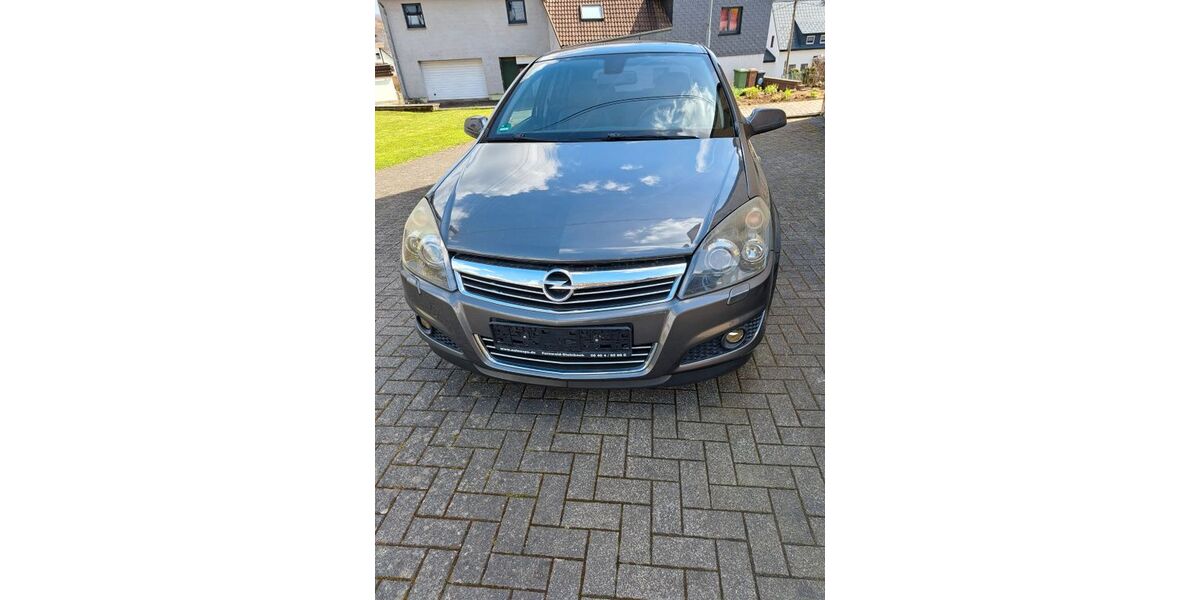 Opel Astra 172.093 km 3.490 &euro; Hardt 56472