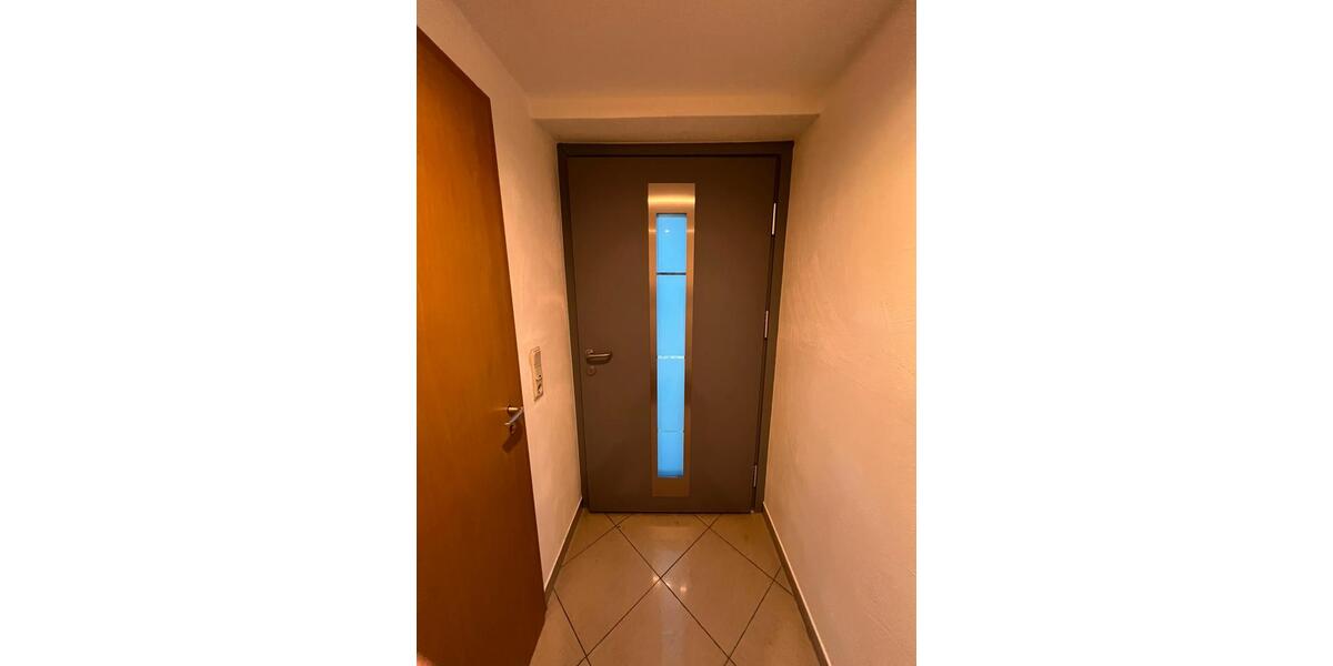 Etagenwohnung Breitscheid - 2 Zimmer, 66 m&sup2;, 550&euro; | Angebot:25435478