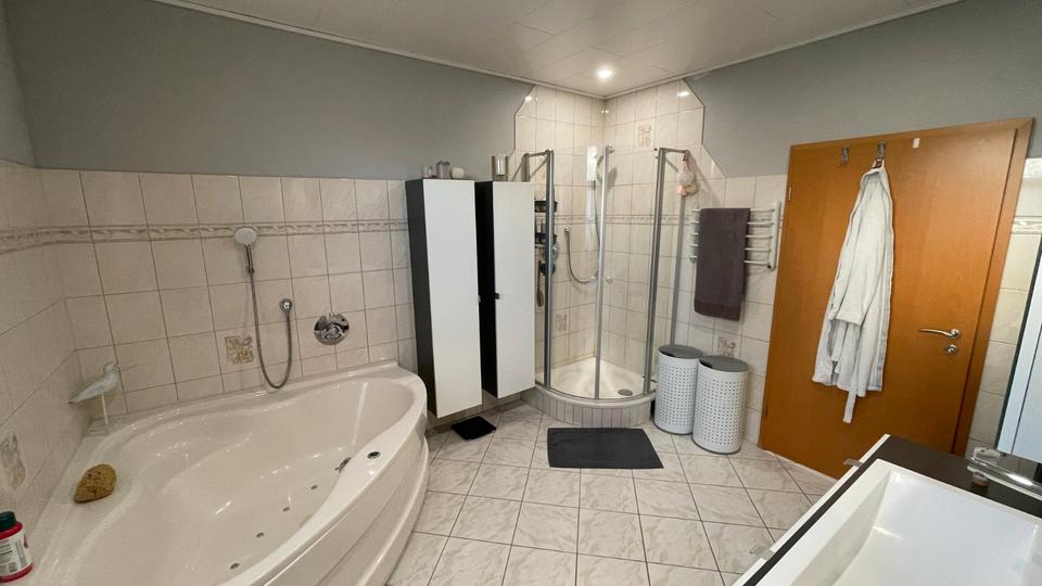 Etagenwohnung Dillenburg Oberscheld - 4 Zimmer, 110 m&sup2;, 229.000&euro; | Angebot:26063484