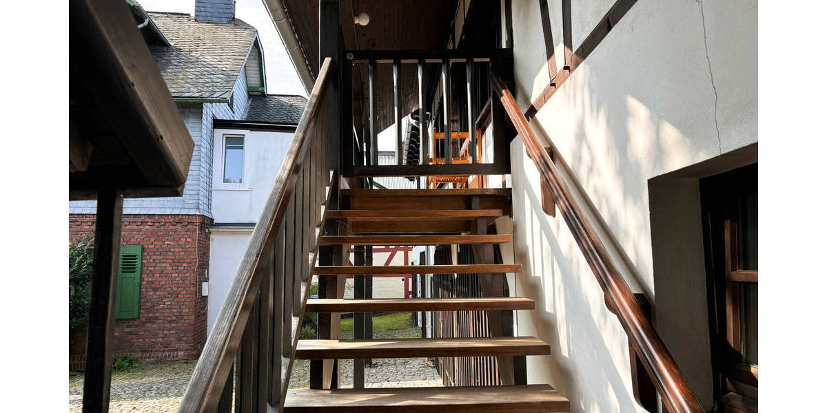 Einfamilienhaus Hamm - 7 Zimmer, 101 m&sup2;, 195.000&euro; | Angebot:25691796