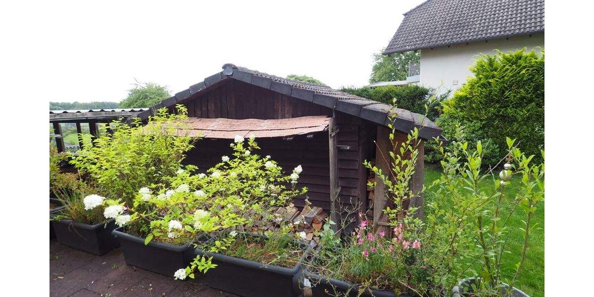 Einfamilienhaus Hattert - 5 Zimmer, 160 m&sup2;, 170.000&euro; | Angebot:25729652