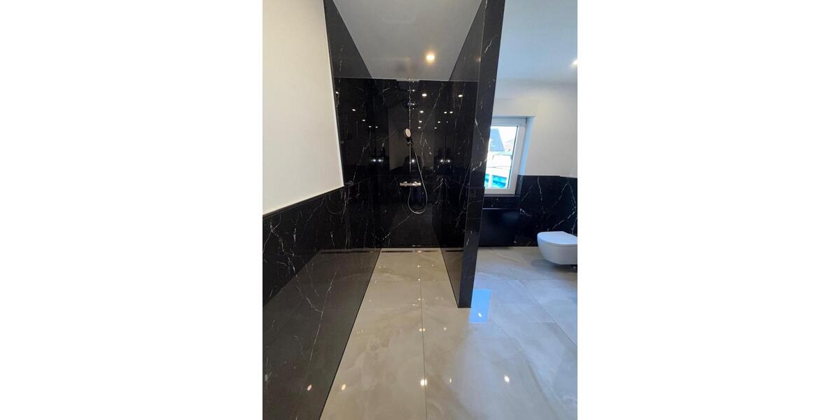 Etagenwohnung Netphen - 7 Zimmer, 180 m&sup2;, 1.980&euro; | Angebot:25921633