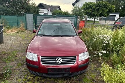 VW Passat 140.000 km 2.200 &euro; Emmerichenhain 56477