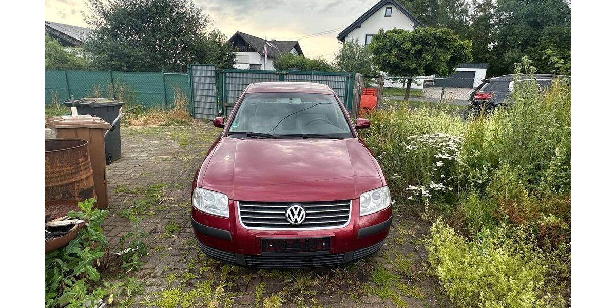 VW Passat 140.000 km 2.200 &euro; Emmerichenhain 56477