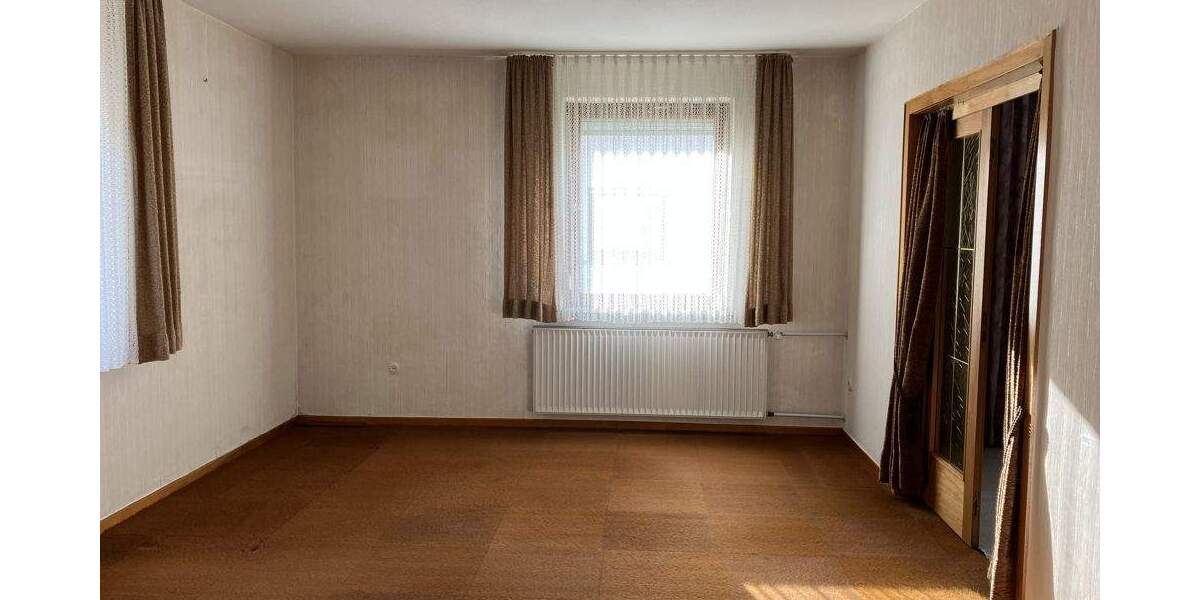 Einfamilienhaus Unnau / Korb Korb - 6 Zimmer, 136 m&sup2;, 189.000&euro; | Angebot:25685064