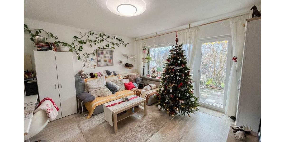 Einfamilienhaus Siegen / Eiserfeld Eiserfeld - 6 Zimmer, 205 m&sup2;, 320.000&euro; | Angebot:25776410