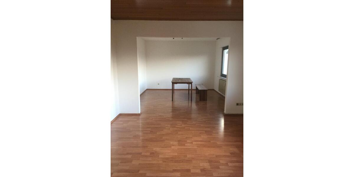 Etagenwohnung Betzdorf - 5 Zimmer, 110 m&sup2;, 800&euro; | Angebot:23761060