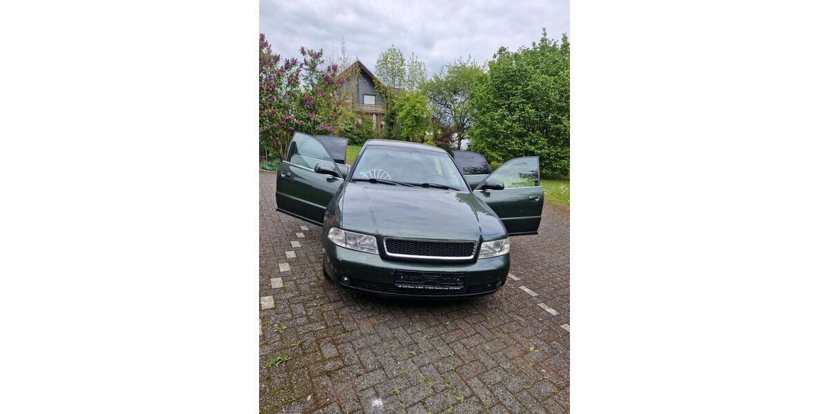 Audi A4 160.692 km 2.900 &euro; Rennerod 56477