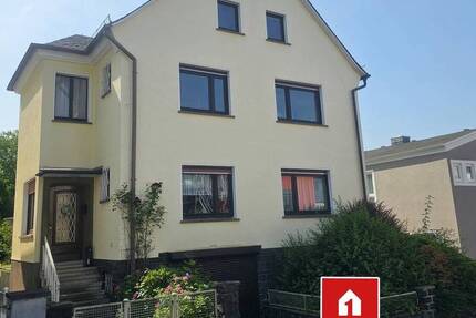 Haus Betzdorf - 9 Zimmer, 280 m&sup2;, 298.900&euro; | Angebot:25691886
