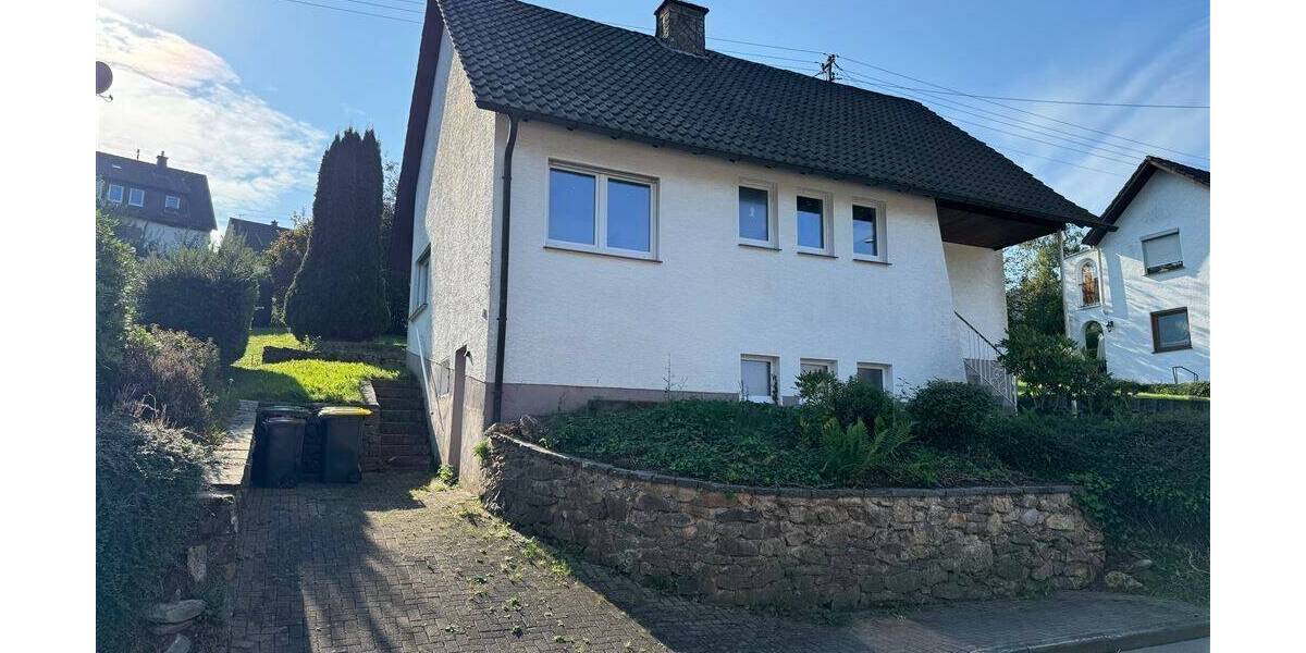 Einfamilienhaus Kirchhundem Oberhundem - 5 Zimmer, 125 m&sup2;, 129.000&euro; | Angebot:25682547