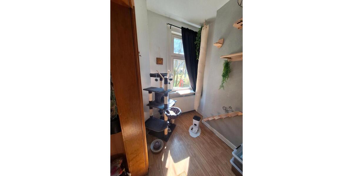 Erdgeschoßwohnung Siegen Kaan-Marienborn - 2.5 Zimmer, 84 m&sup2;, 820&euro; | Angebot:26090526