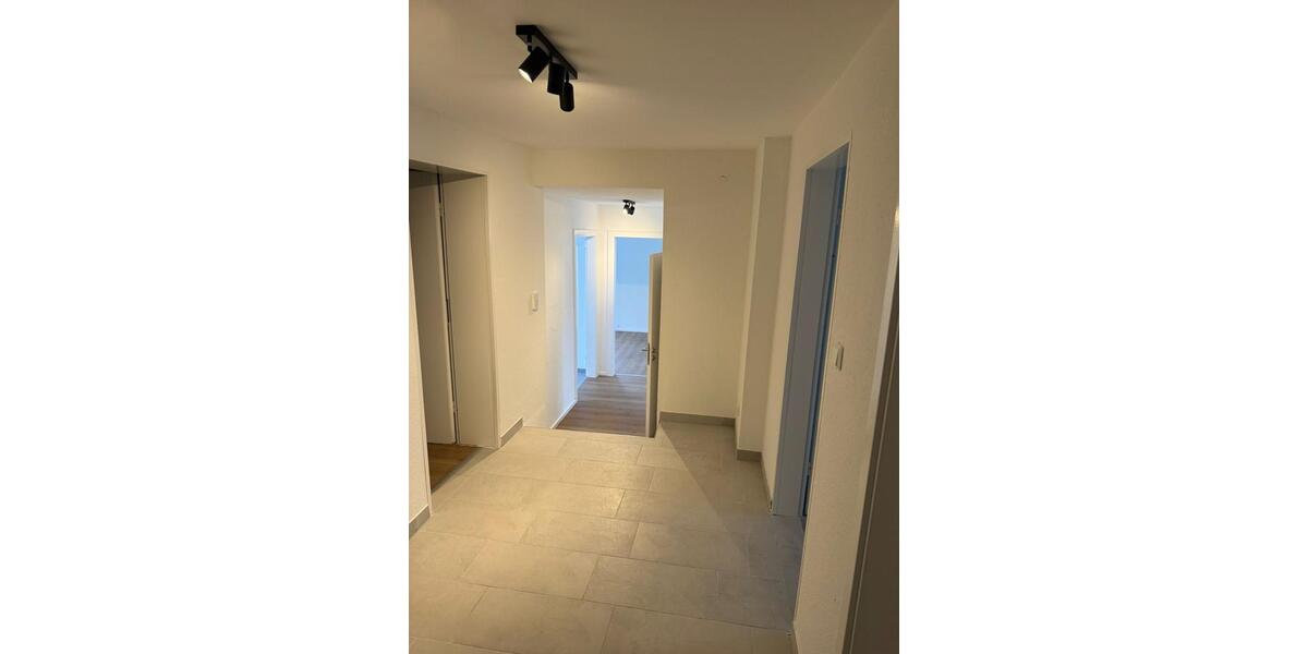 Etagenwohnung Siegen - 3 Zimmer, 95 m&sup2;, 237.599&euro; | Angebot:27224325