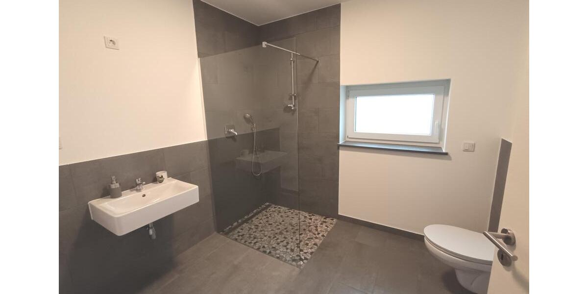 Etagenwohnung Hachenburg - 3 Zimmer, 99 m&sup2;, 940&euro; | Angebot:25231450