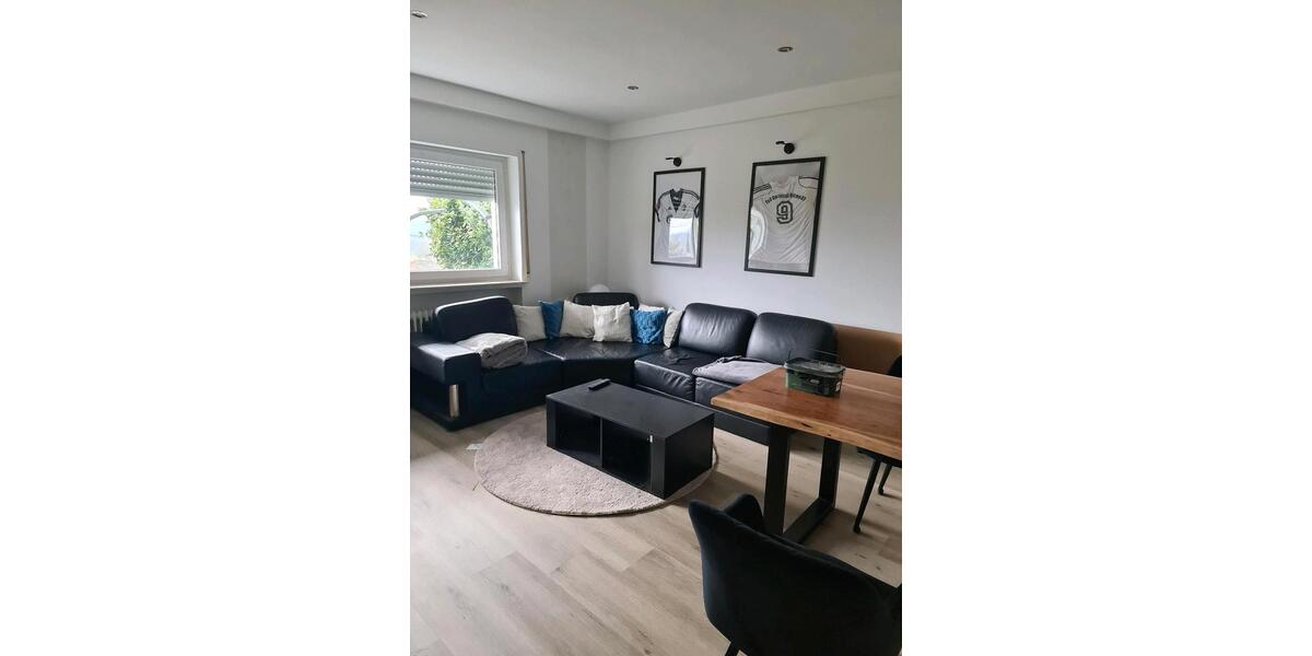 Etagenwohnung Wissen - 3 Zimmer, 80 m&sup2;, 700&euro; | Angebot:25657653