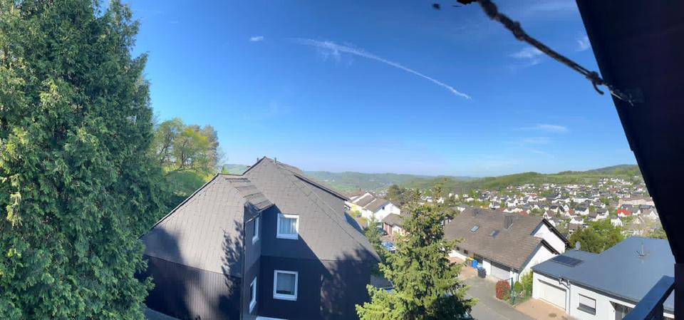 Dachgeschoßwohnung Herborn - 4.5 Zimmer, 142 m&sup2;, 950&euro; | Angebot:26002239