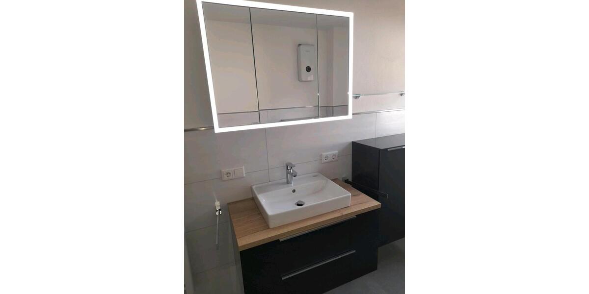 Etagenwohnung Lennestadt - 3 Zimmer, 87 m&sup2;, 700&euro; | Angebot:25858752