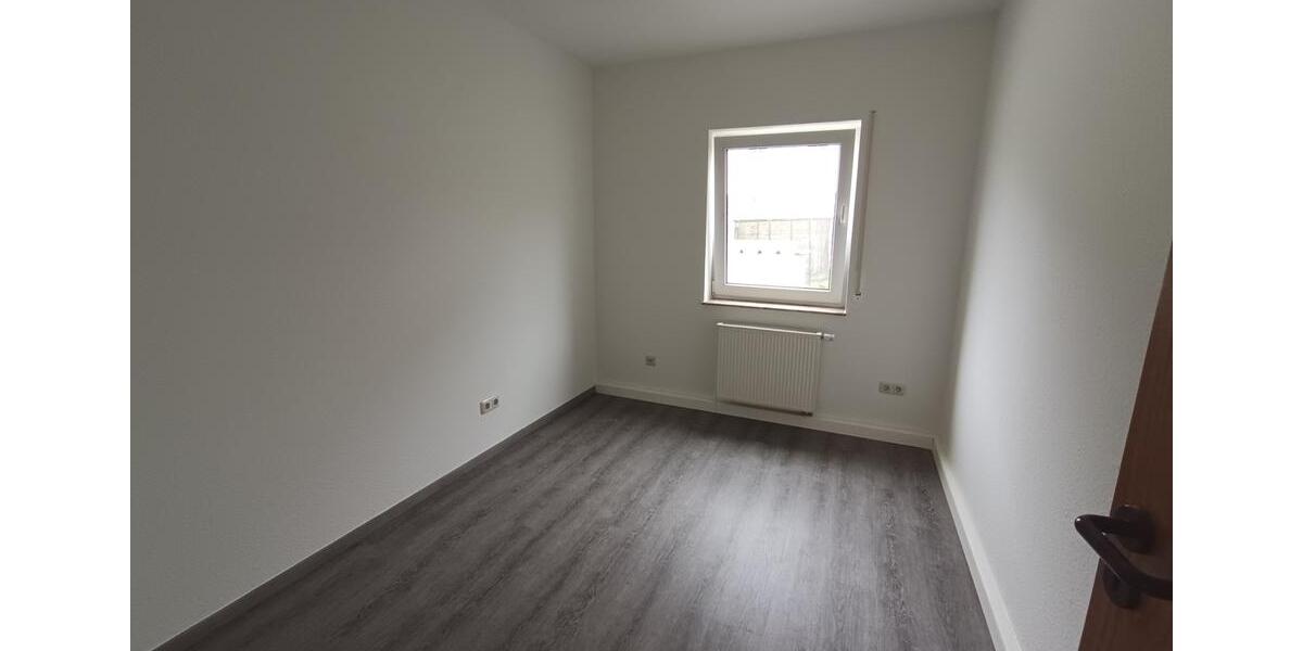 Erdgeschoßwohnung Hachenburg - 3 Zimmer, 81 m&sup2;, 770&euro; | Angebot:25483576