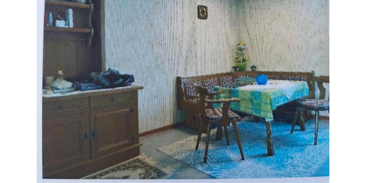 Einfamilienhaus Neunkirchen - 9 Zimmer, 130 m&sup2;, 360.000&euro; | Angebot:26796961