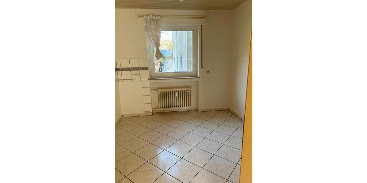 Erdgeschoßwohnung Siegen - 3 Zimmer, 75 m&sup2;, 460&euro; | Angebot:25991579