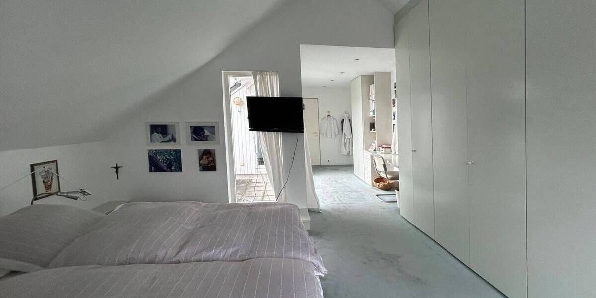 Einfamilienhaus Reichshof Eckenhagen - 1 Zimmer, 379 m&sup2;, 869.000&euro; | Angebot:25982988