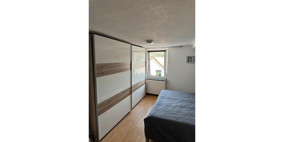 Einfamilienhaus Neunkirchen - 4 Zimmer, 110 m&sup2;, 1.000&euro; | Angebot:25921118