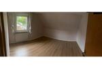 Dachgeschoßwohnung Siegen Dillnhütten - 3.5 Zimmer, 80 m&sup2;, 900&euro; | Angebot:26587562