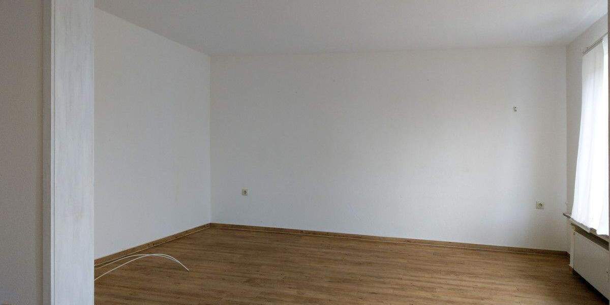 Mehrfamilienhaus, Wohnhaus Daaden VG - 8 Zimmer, 235 m&sup2;, 275.000&euro; | Angebot:25738151