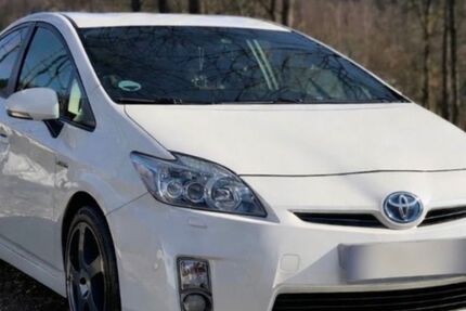 Toyota Prius 100.000 km 8.000 &euro; Hilchenbach 57271