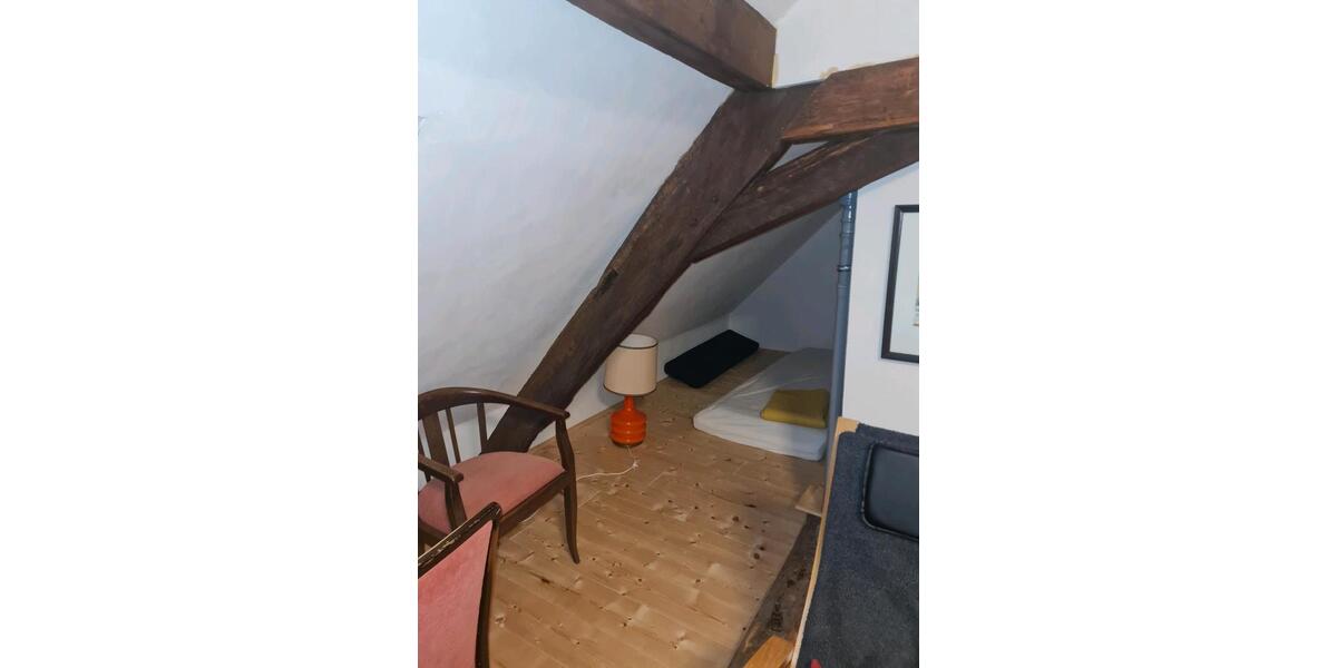Dachgeschoßwohnung Rennerod - 2 Zimmer, 50 m&sup2;, 700&euro; | Angebot:25225833