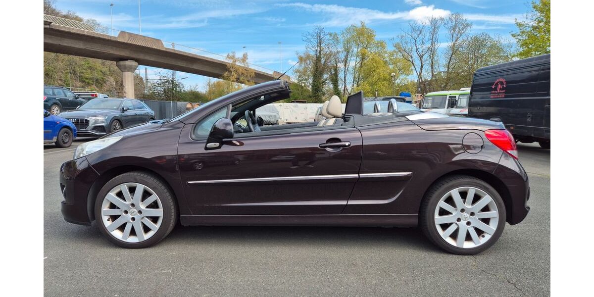 Peugeot 207 99.846 km 5.000 &euro; Siegen 57078